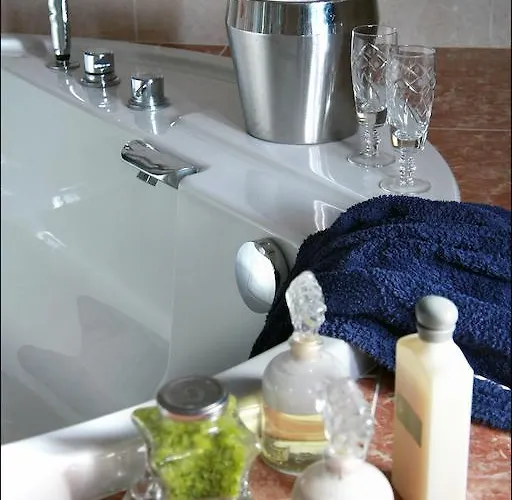 Oda ve Kahvaltı Sassi Ac İskenderiye