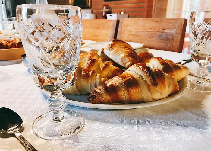 Oda ve Kahvaltı Sassi Ac